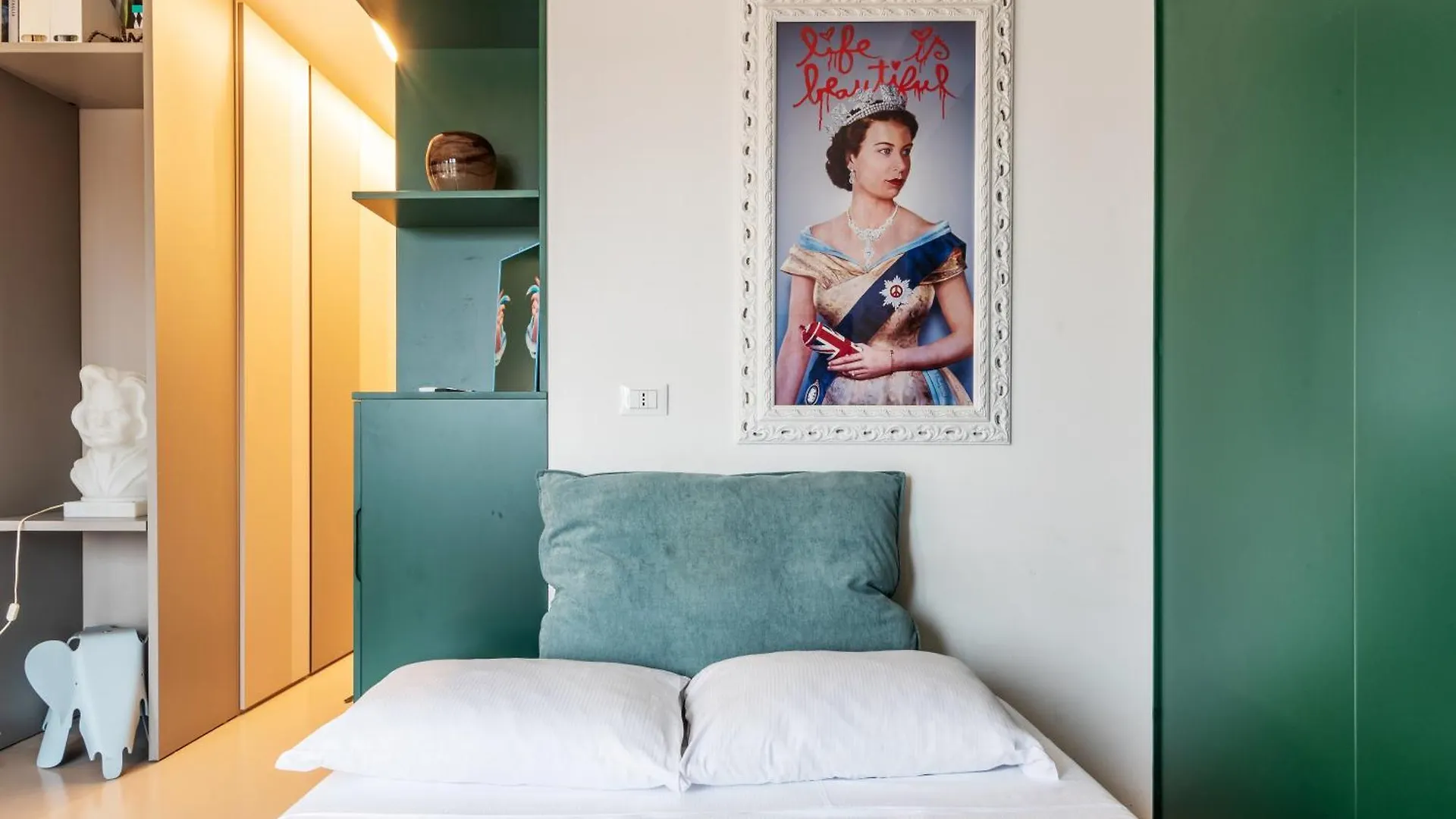 Bilocale Design Con Terrazza - De Angeli Apartment Milan Italy