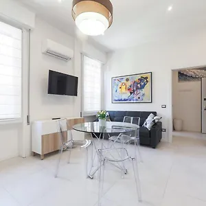 Appartamento Primopiano - Washington Flats, Milano